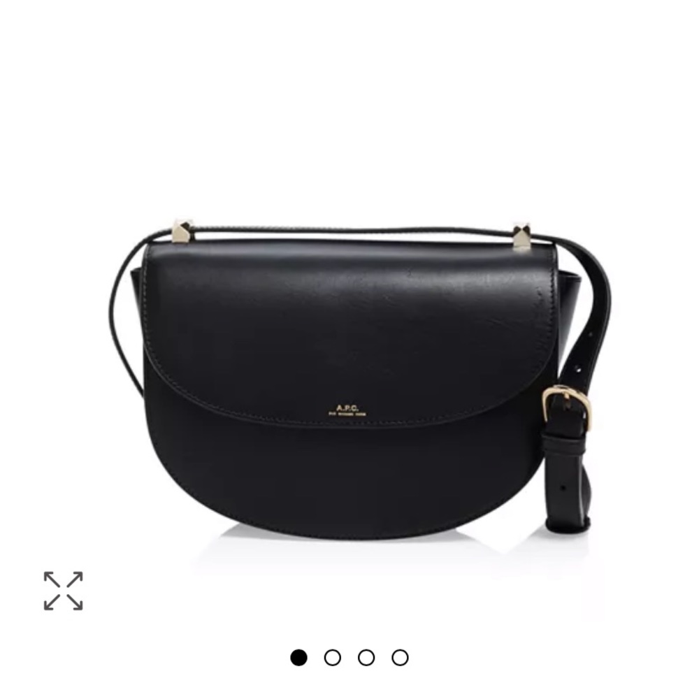 A.P.C.
Sac Genève Leather Shoulder Bag in Black